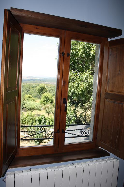 Hotel Rural Santa Cruz Санта-Крус-де-лос-Куэррагос Экстерьер фото